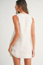 Load image into Gallery viewer, Linen Scallop Button Detail Dress