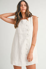 Load image into Gallery viewer, Linen Scallop Button Detail Dress