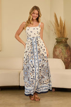 Load image into Gallery viewer, Sleeveless Printed Maxi Dress