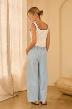 Load image into Gallery viewer, Washed Denim Barrel Pants