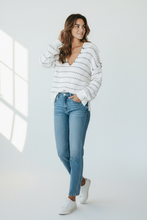 Load image into Gallery viewer, Ivory/Navy Dotted Line Collar V-Neck Sweater